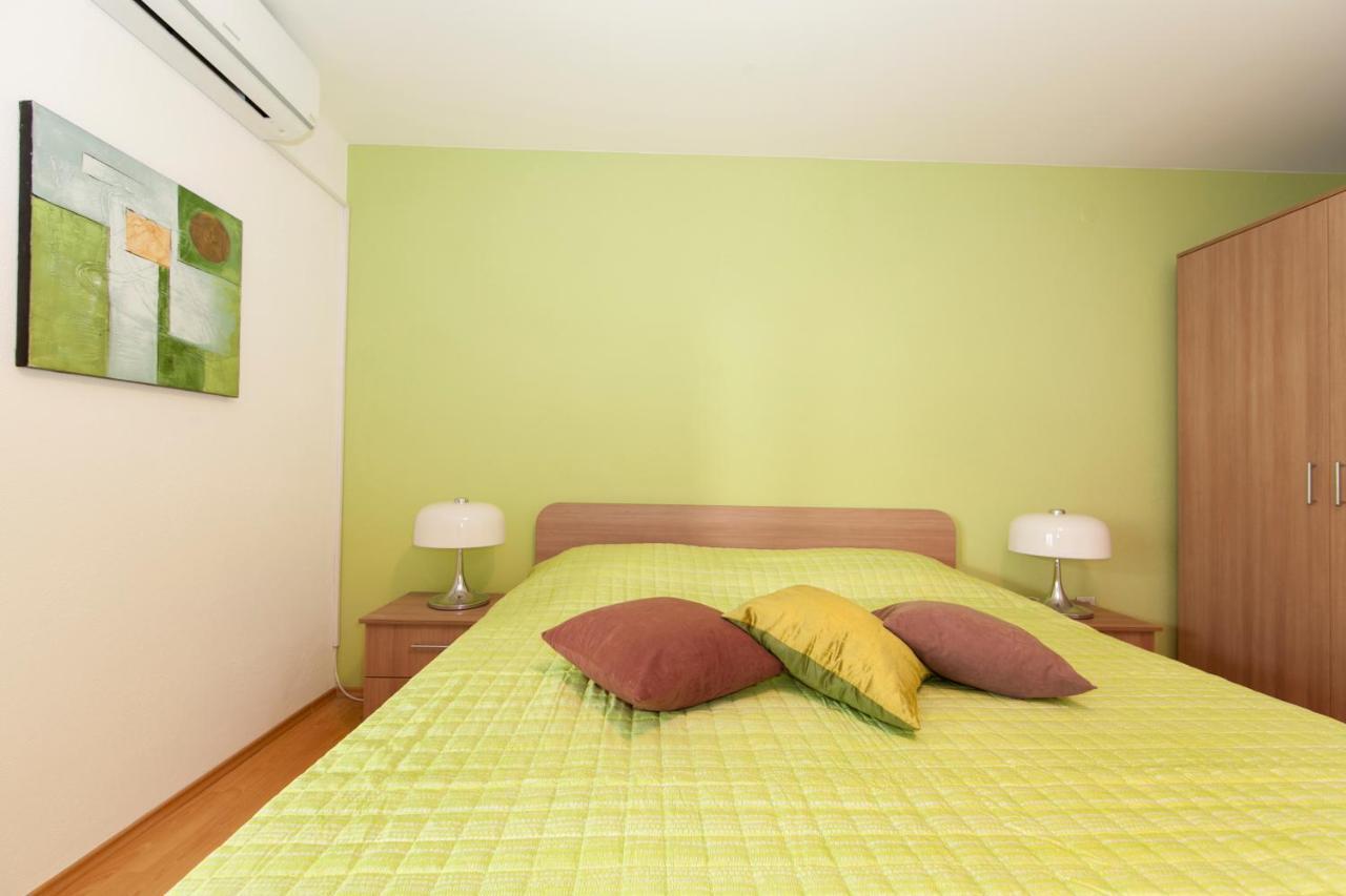 Apartmani Iva Tučepi Exterior foto